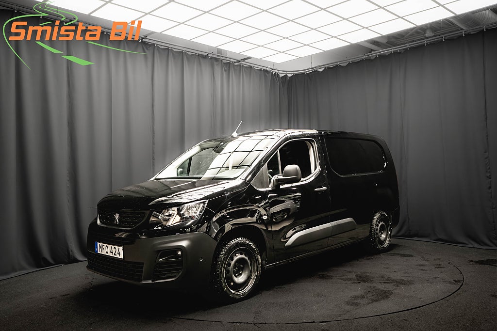 Peugeot Partner 1.5 BlueHDi LÅNG L2 D-VÄRM DRAG MOMS 3-SITS
