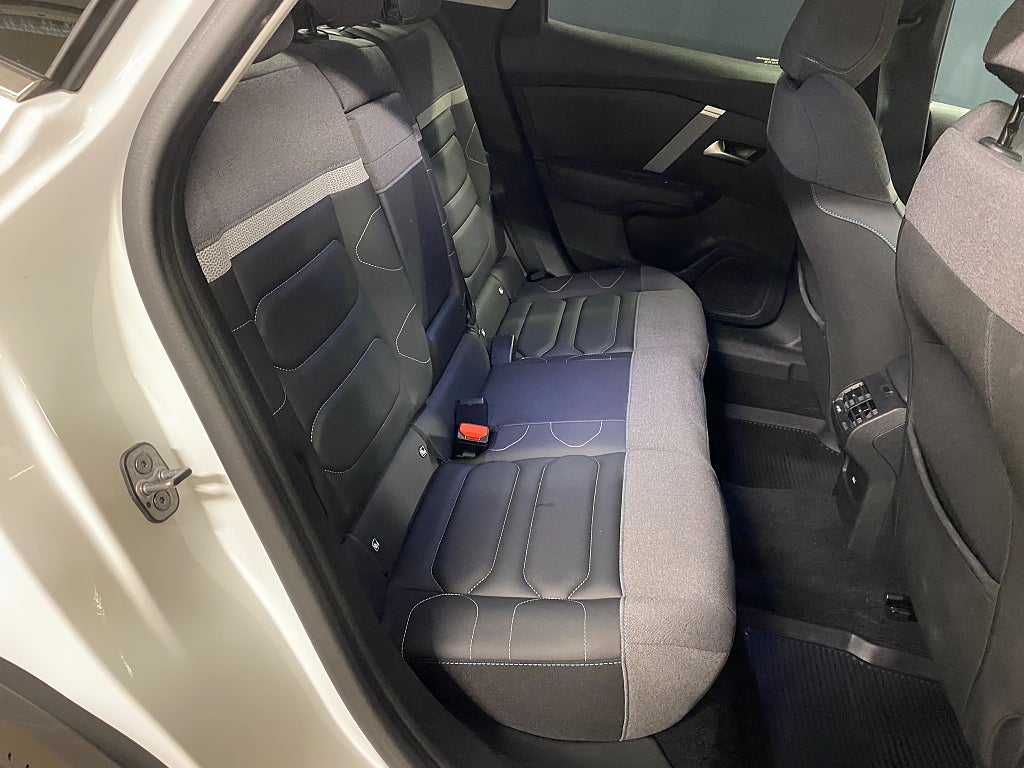 Bild på Citroën C4 X SHINE 1.2 PureTech 130hk AUT Nav/Back/Carplay