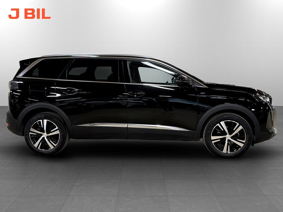 Bild på Peugeot 5008 GT 1.2 PT 130hk Aut 7-SITS B-KAMERA