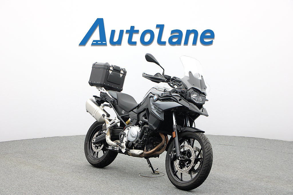 BMW F 750 GS *Triple Black Toppbox