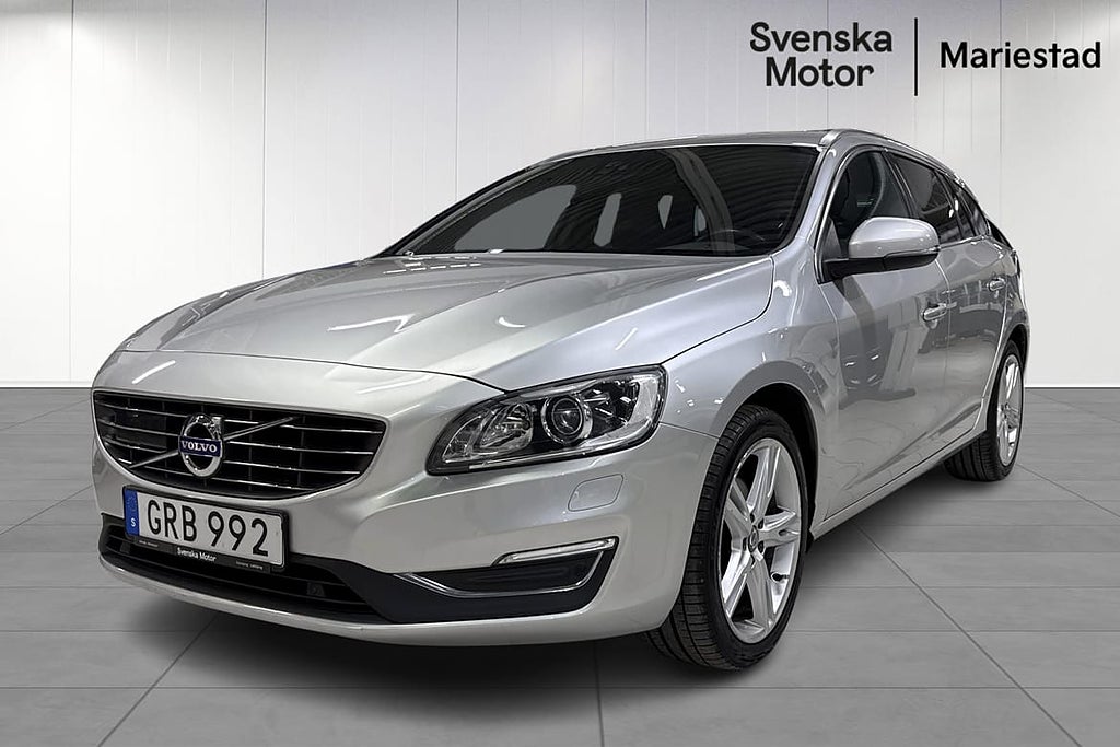 Volvo V60 Summum / Drag / Keyless / Kurvljus