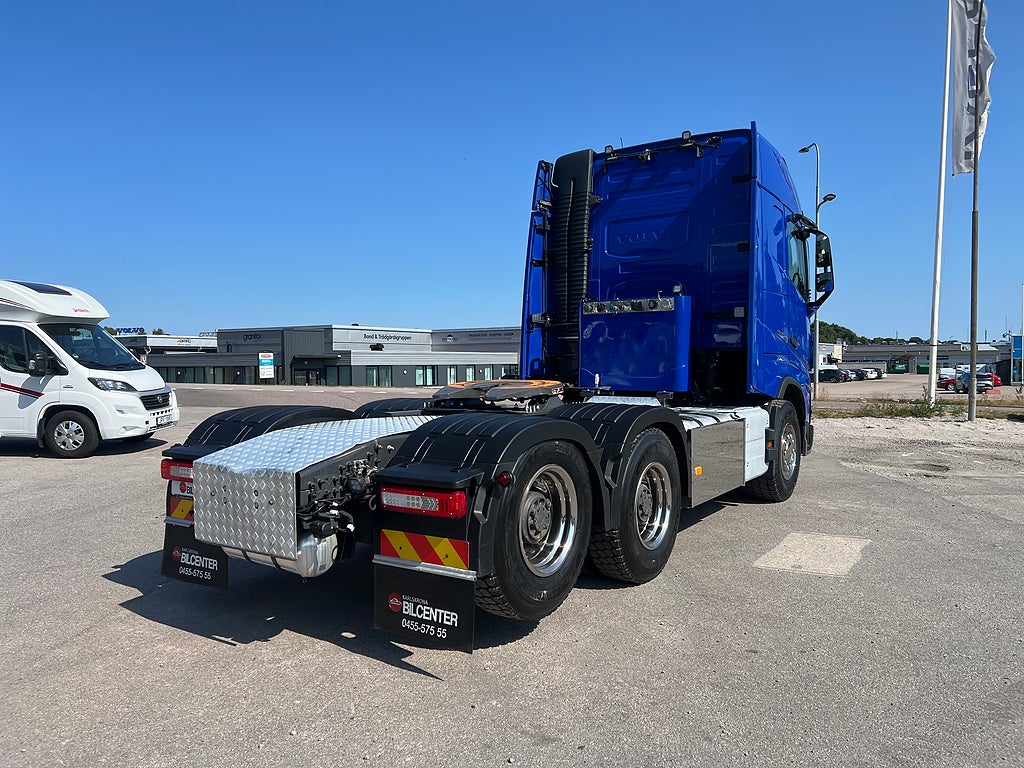 Volvo FH13 540 6x4 Dragbil Lyftbar Tandem Axel, Hydraulik, Fullutrust.