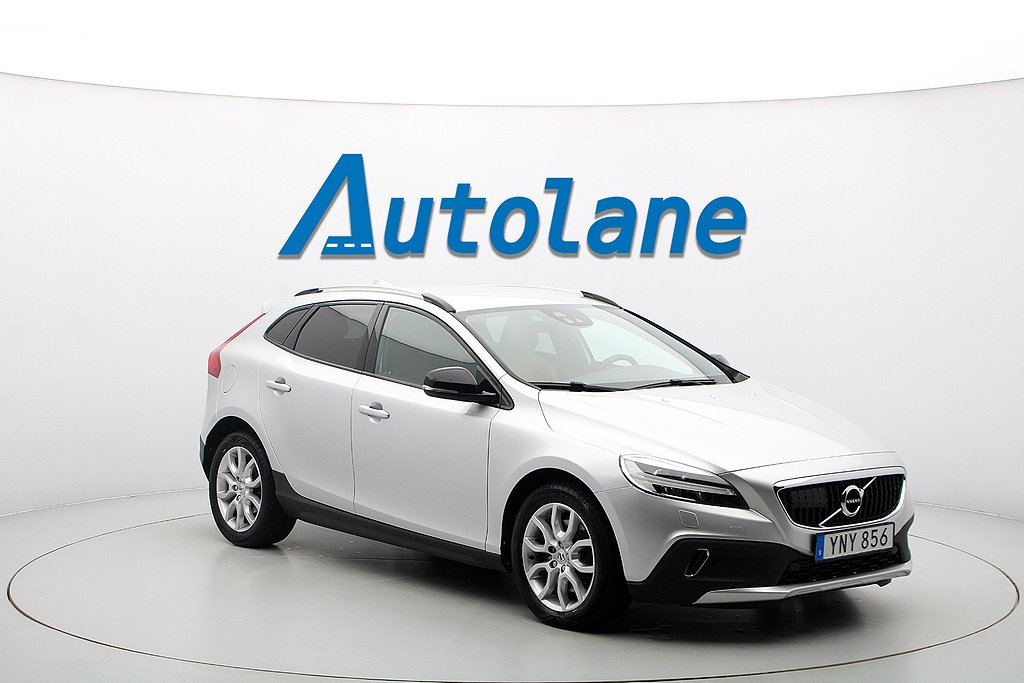 Volvo V40 Cross Country D4 Summum, GPS, Minne, Värmare 190hk