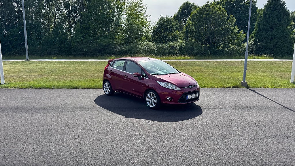Ford Fiesta 5-dörrar 1.6 TDCi Titanium Euro 5