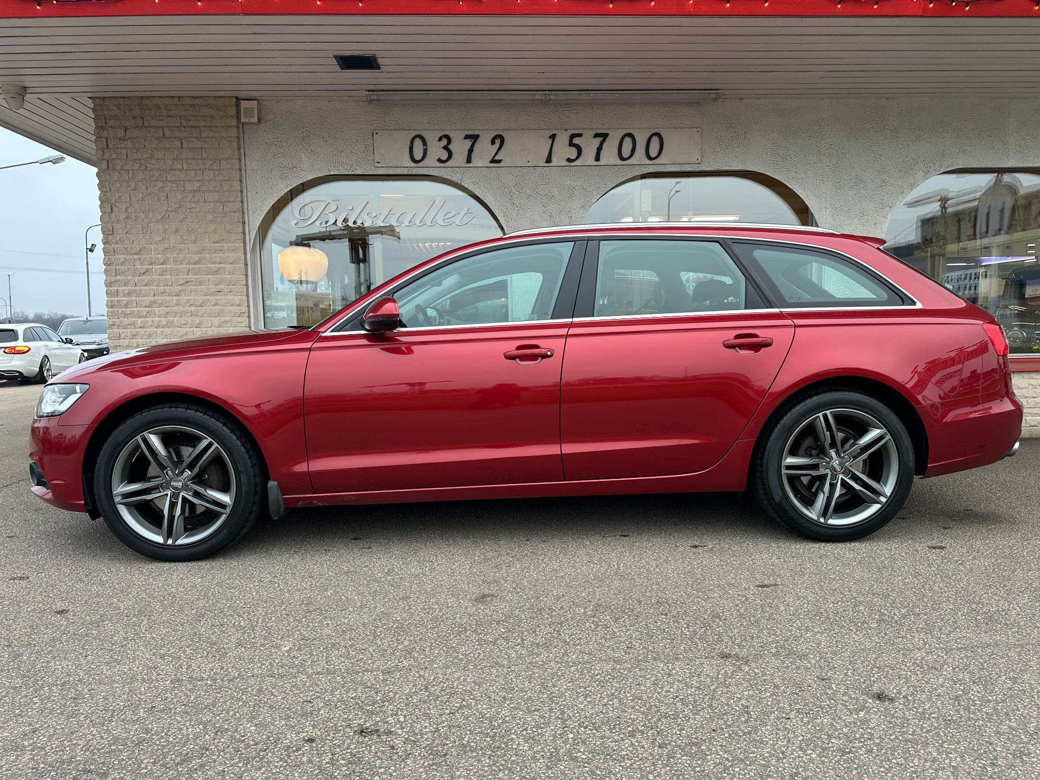 Audi A6 2013, bild 2/43