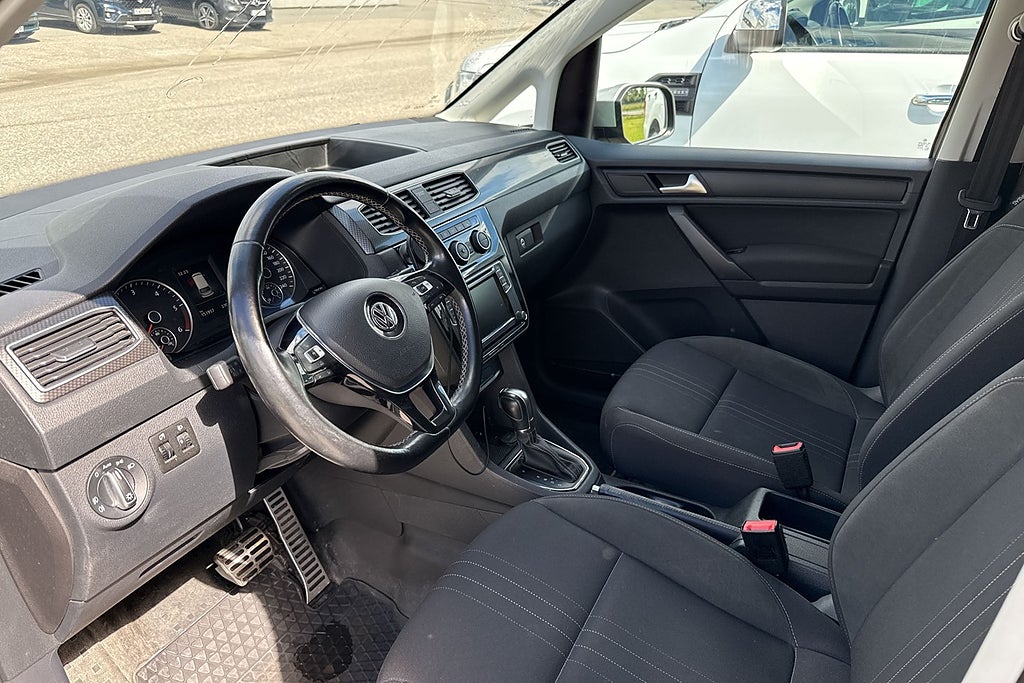 Volkswagen Caddy AlltrackVan 2.0 TDI Automat 4Motion Värmare Drag1 Ägare miniatyr 9