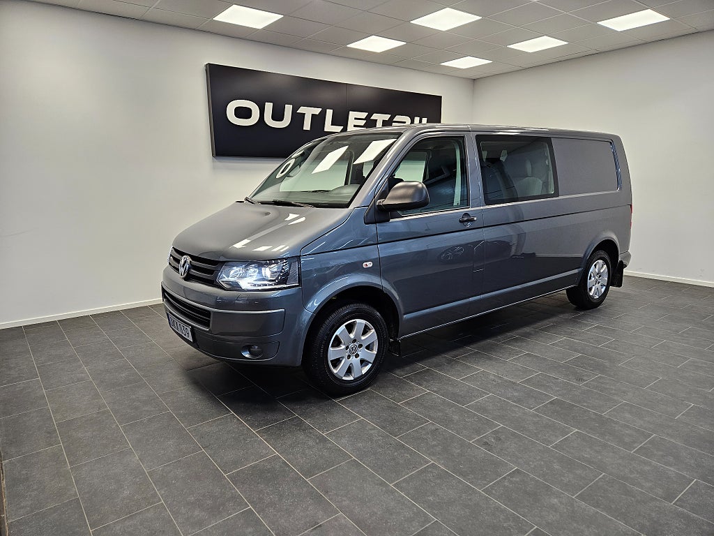 Volkswagen Transporter 5 sits Kombi 2.0 TDI 140hk Värmare Drag Xenon Ny Kamrem