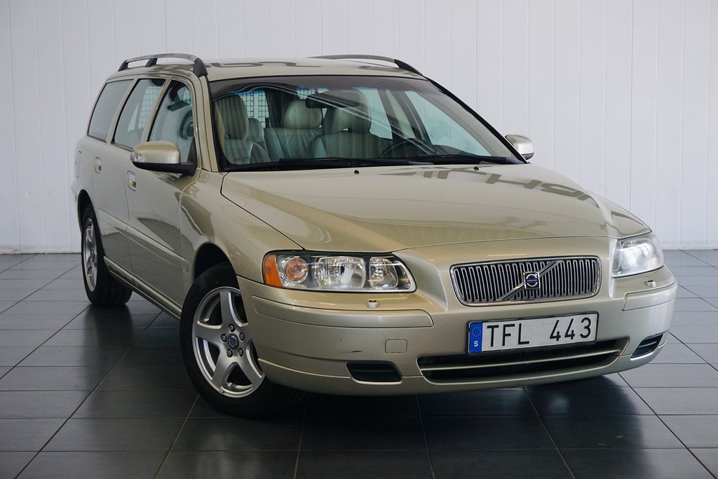 Volvo V70 2.4 170hk Classic Kinetic Drag Halvskinn