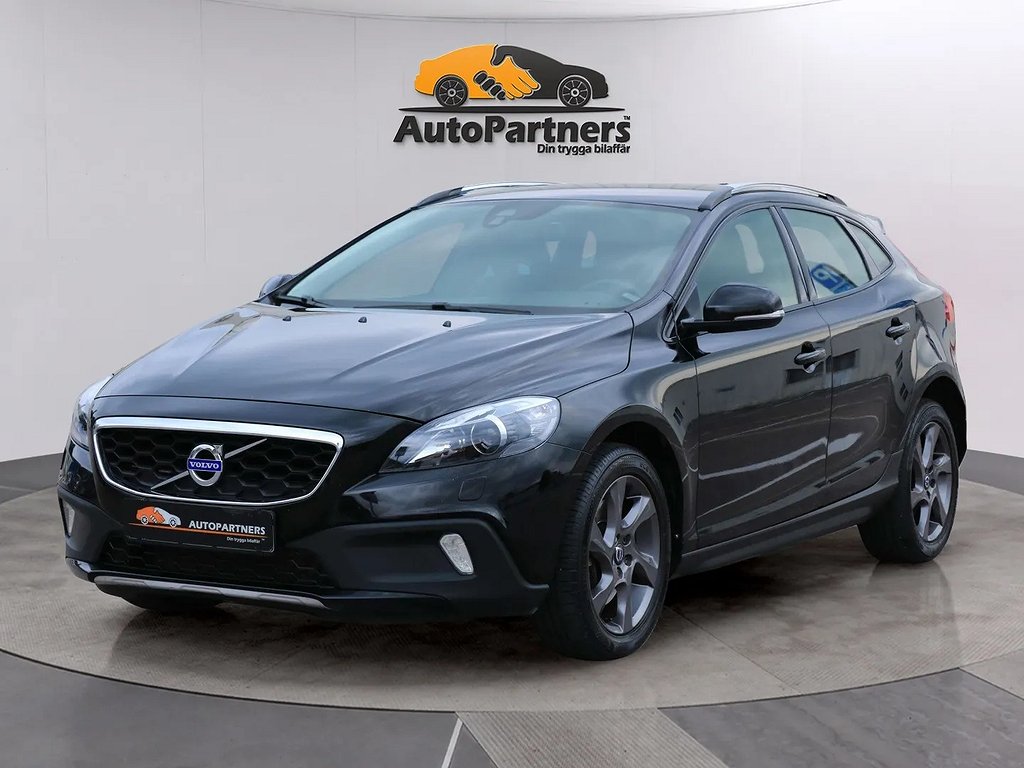 Volvo V40 Cross Country D3 150hk VOC Kame Värm PDC LED 3.95%