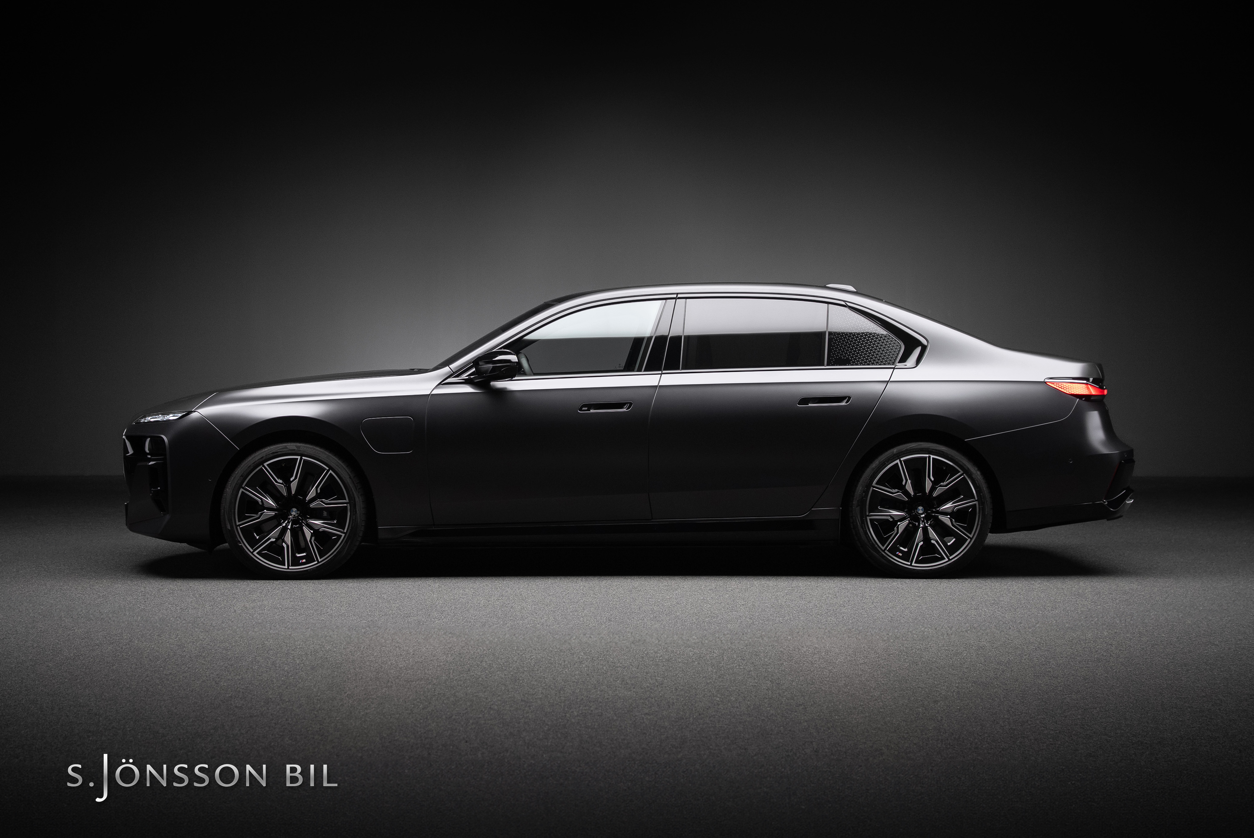 BMW M760 2024, bild 7/44