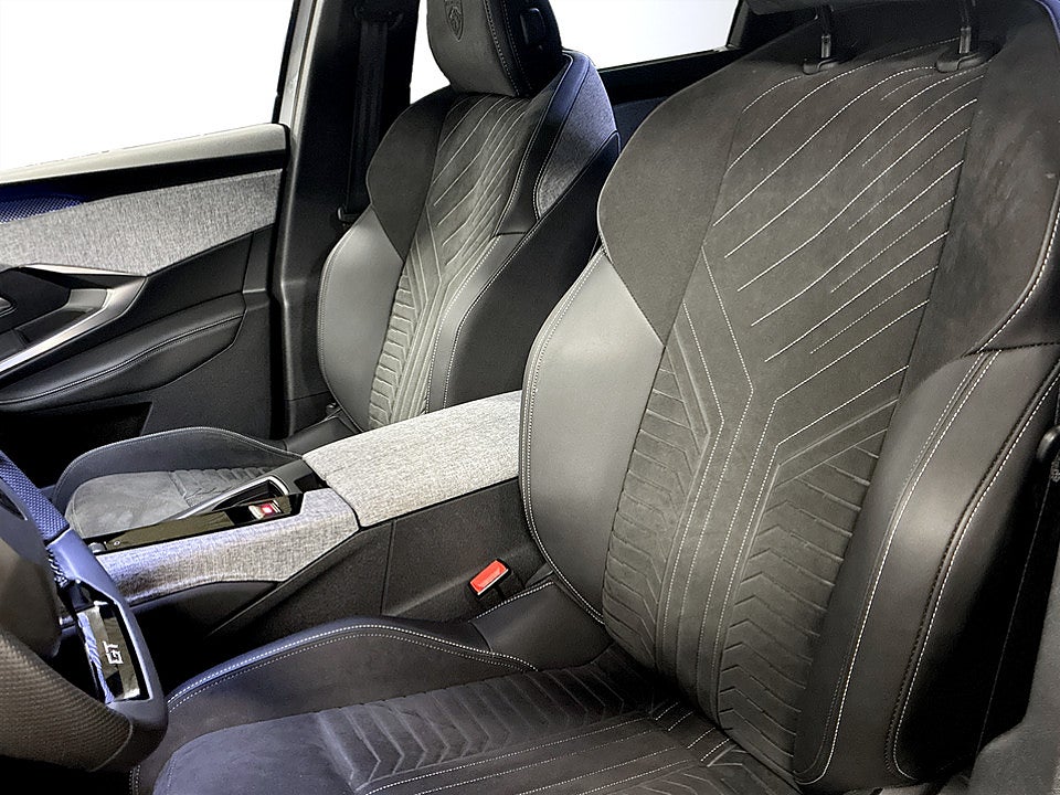Bild på Peugeot 5008 GT HYBRID 145hk Aut 7-SITS 360-KAMERA