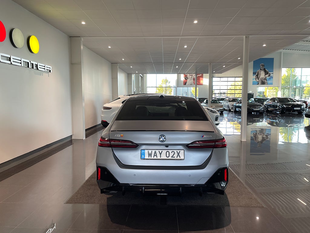 BMW i5 2024 - miniatyr 8