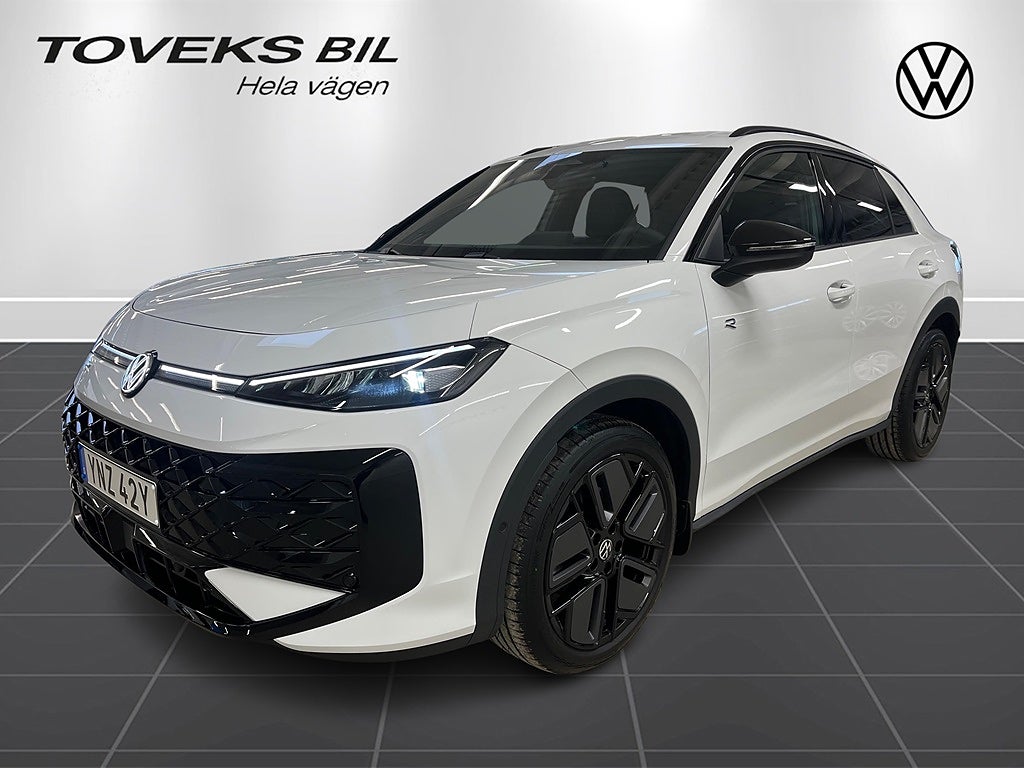 Volkswagen T-Roc R-LINE 1.5 ETSI DSG7 Drag/Värm/Black style