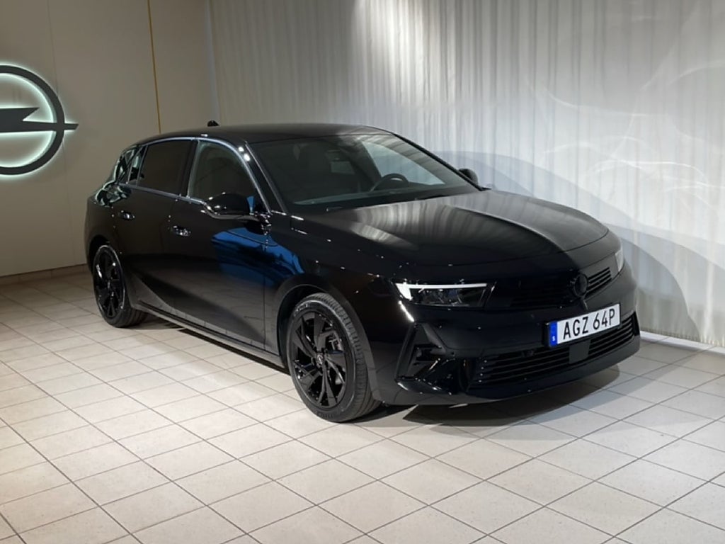 Opel Astra 5D GS AUTOMAT