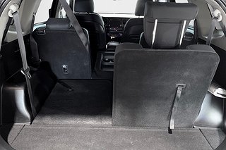 Minibuss Kia Carens 8 av 13