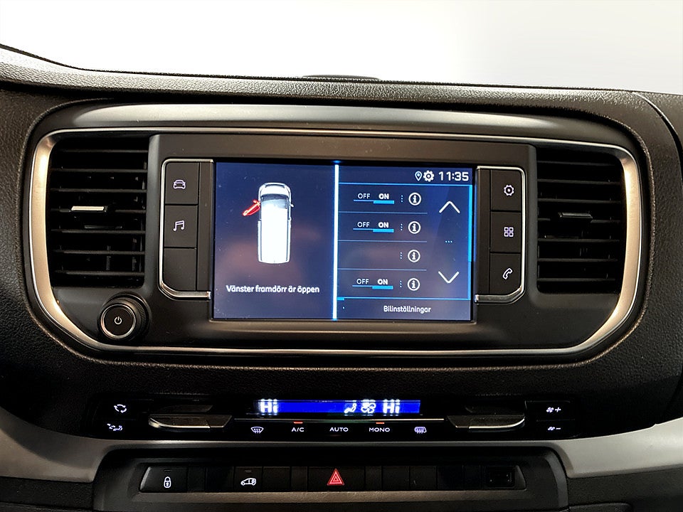 Bild på Peugeot Expert PRO+ 2.0 BlueHDi 145hk Aut L3 B-KAMERA CARPLAY