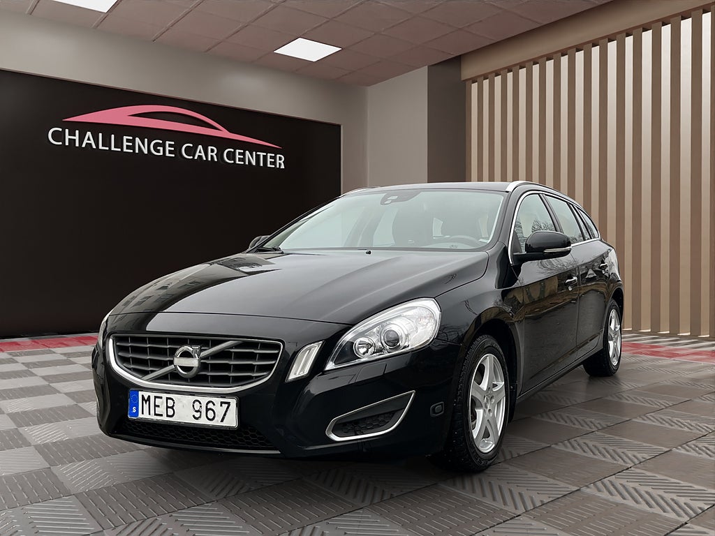 Volvo V60 T4F Powershift Summum Euro 5 Skinn NyKamrem och Service