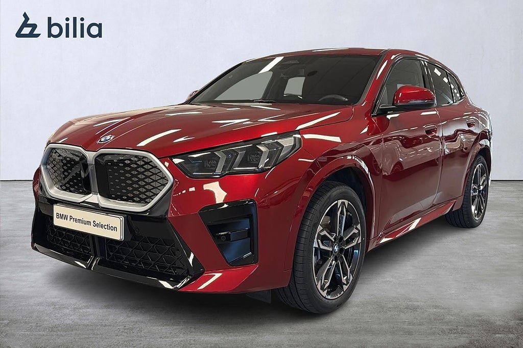 BMW iX2 xDrive 30 M-sport | Drag | Backkamera | Aktiv farth.