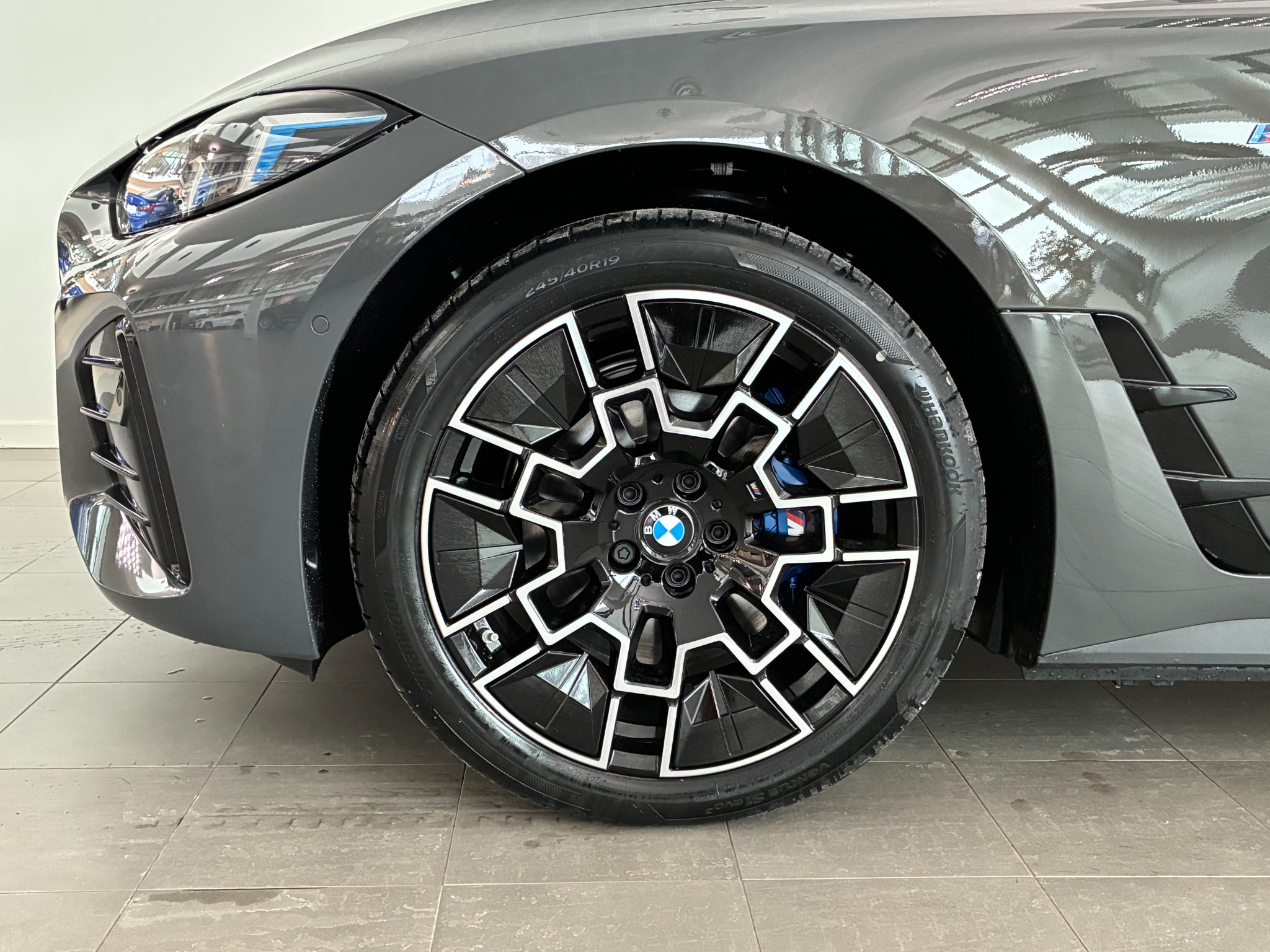 BMW i4 2026, bild 4/10