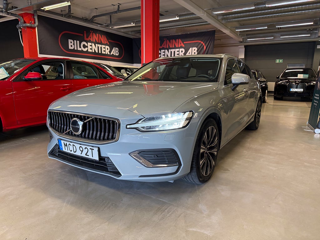 Volvo V60 2024 - miniatyr 3