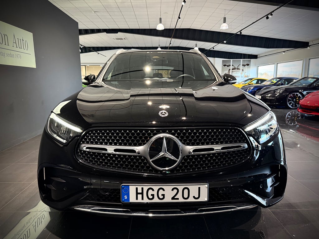Mercedes-Benz GLC 220 d 4MATIC AMG Värmare 20tum Advance paket - bild 17