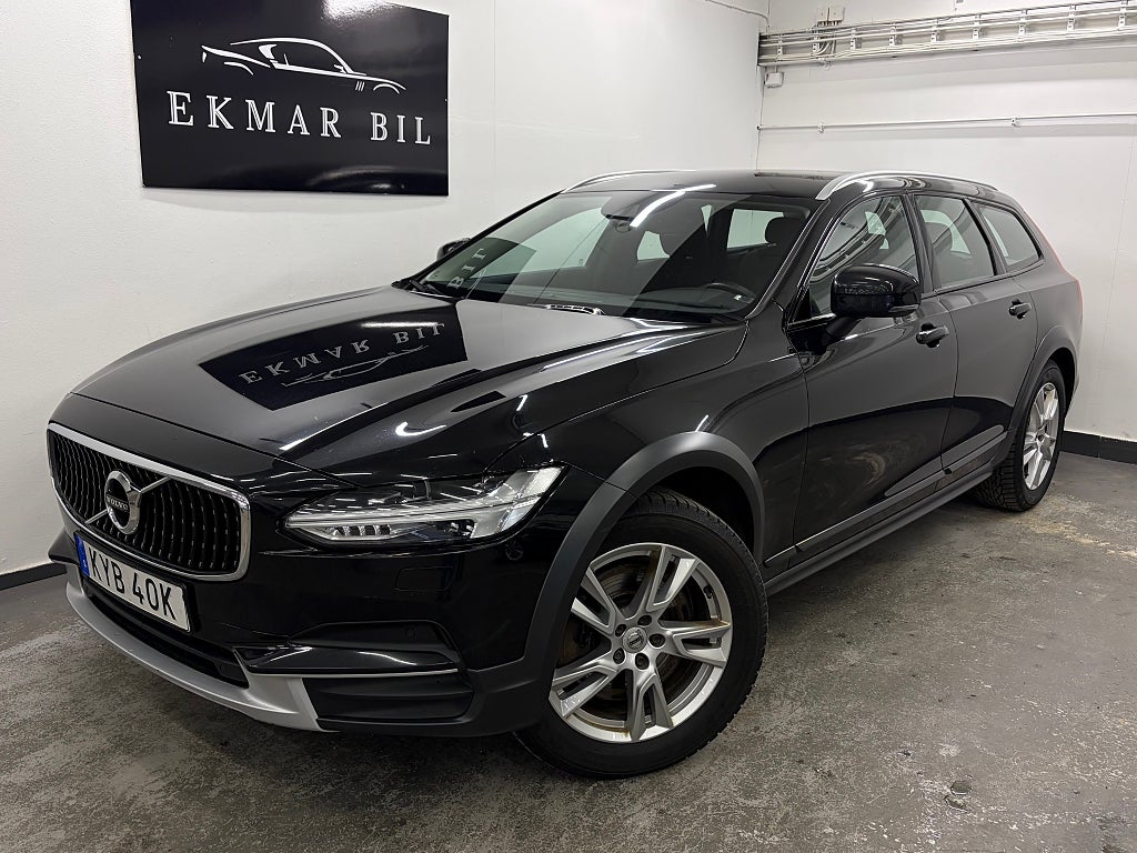 Volvo V90 Cross Country D4 AWD G-tronic|1-ägare|MOMS|Ny-serv|Ny-bes|P-sens|Drag
