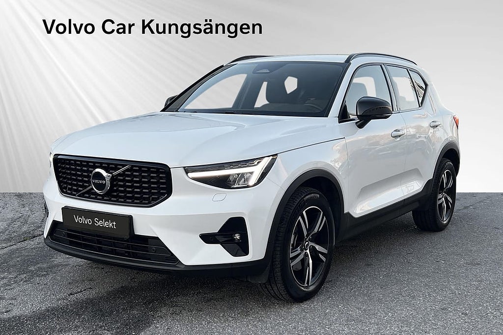 Volvo XC40 B4 FWD Bensin Plus Dark