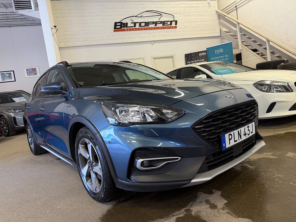 Ford Focus Active 1.0 125hk Ecoboost Motorvärmare / B-Kamera 