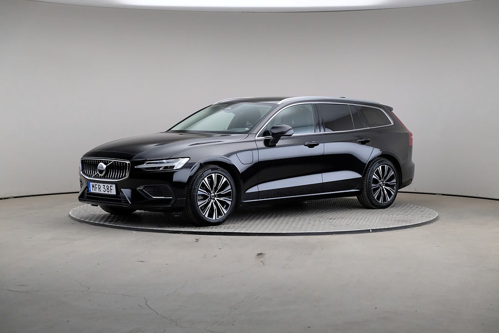 Volvo V60 Recharge T6 350hk AWD Core Edition