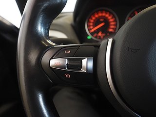 Halvkombi BMW 118 16 av 19