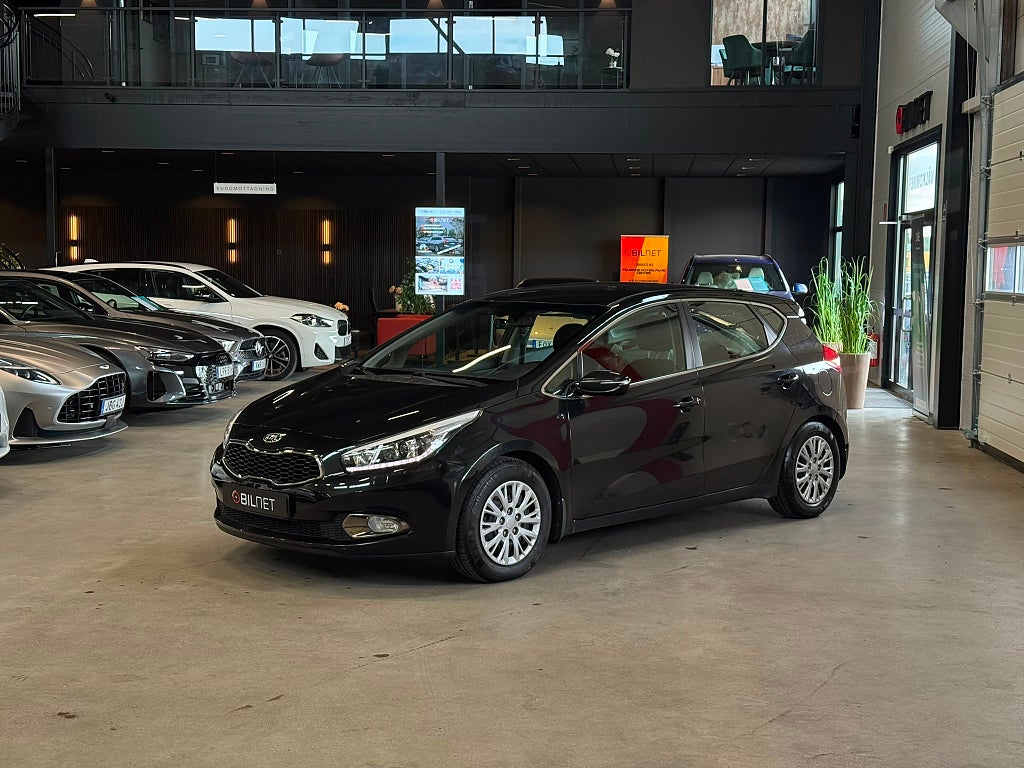 Kia Ceed cee'd 1.6 CRDi EX Comfort Farthållare Rattvärme