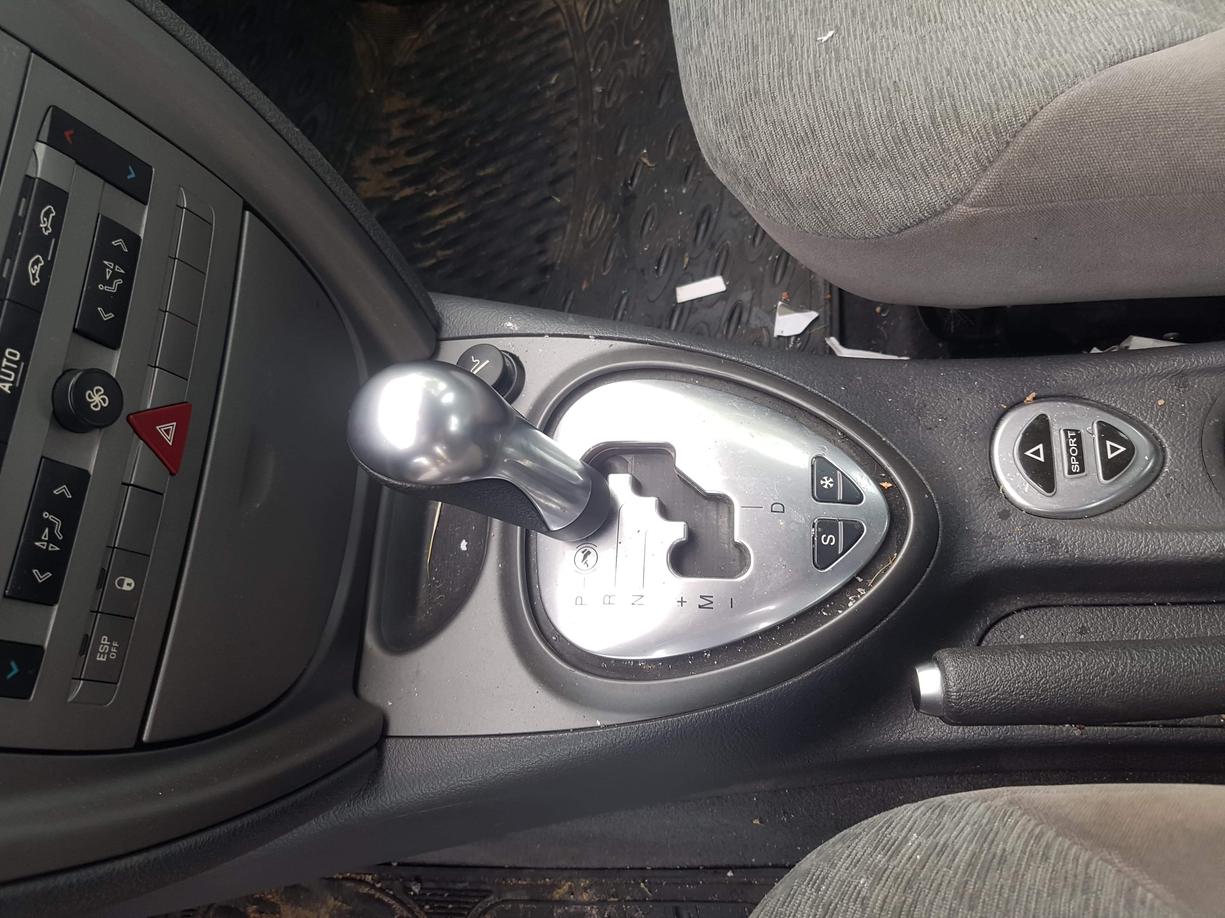 Citroen C5 2,2 HDI AUTOMAT DRAG 2005, bild 6/36