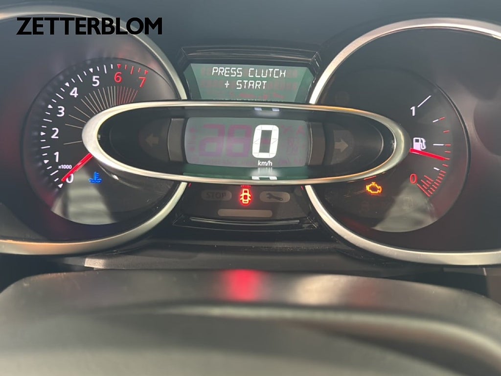 Kombi Renault Clio 11 av 15