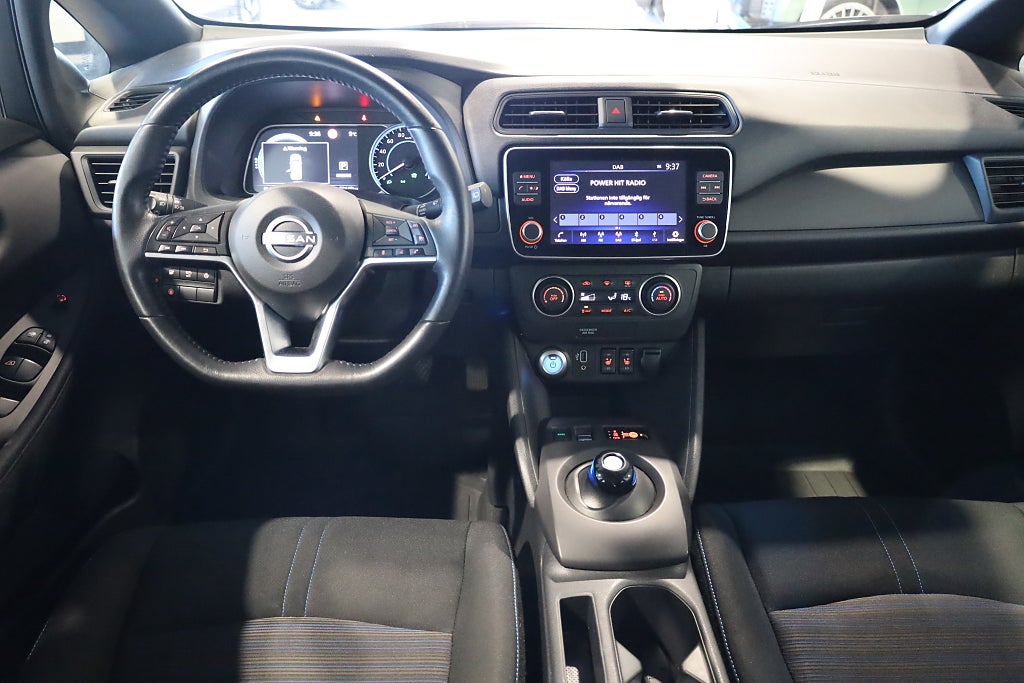 Nissan Leaf 40 kWh 150hk Acenta | Backkamera | Rattvärme | Moms 2023