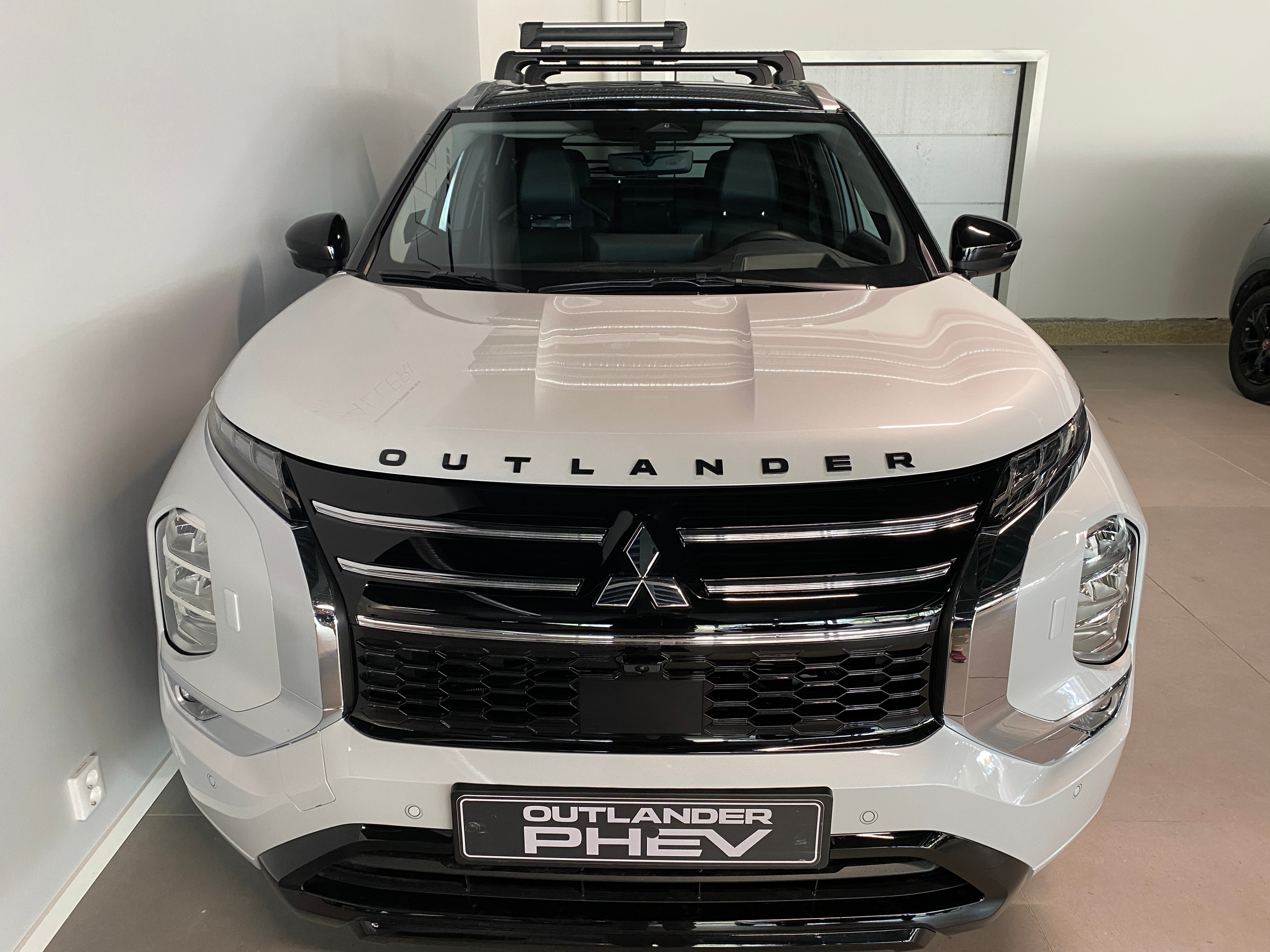 Mitsubishi Outlander Instyle PHEV 4WD 2026, bild 2/46