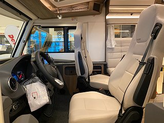 Husbil-integrerad Kabe TMI 860 Imperial LGB 48 av 52