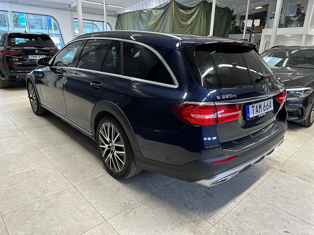 Mercedes-Benz E 220d 4MATIC 4.99%/All-Terrain Avantgarde/B-Kamera/Drag/