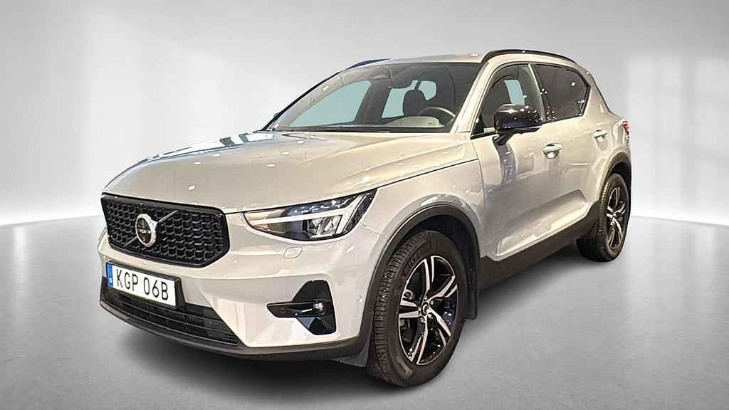 Volvo XC40 B3 FWD Bensin Plus Dark