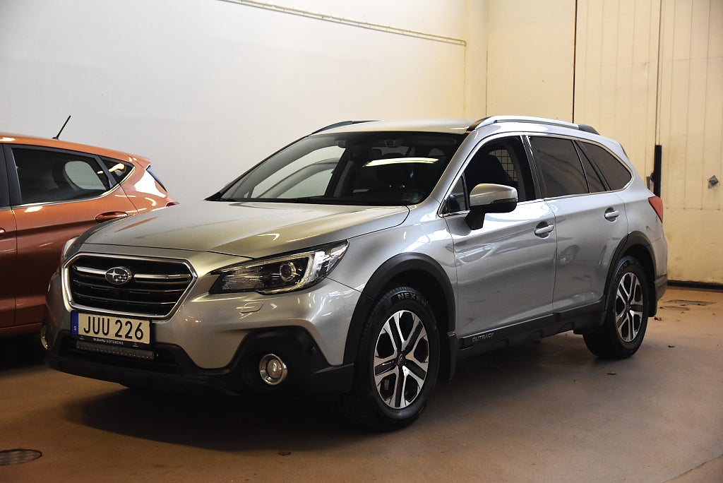 Subaru Outback 2.5 4WD Lineartronic Euro 6