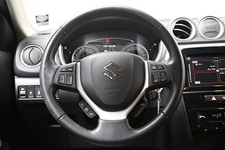 SUV Suzuki Vitara 14 av 24