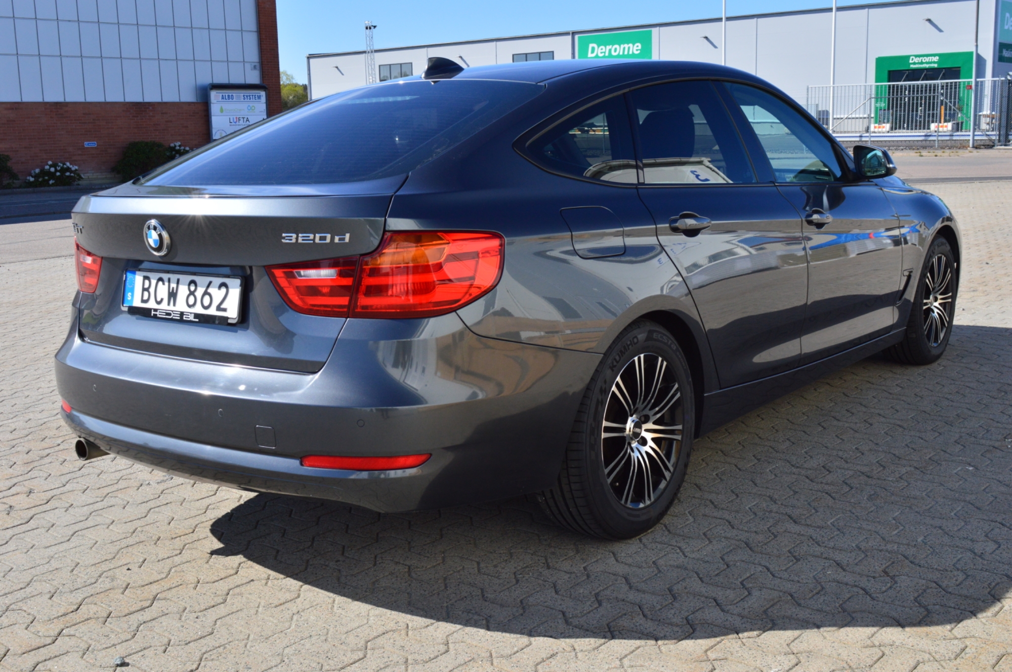 BMW 320 d GT Ny servad Ny besiktigad 2014, bild 6/40