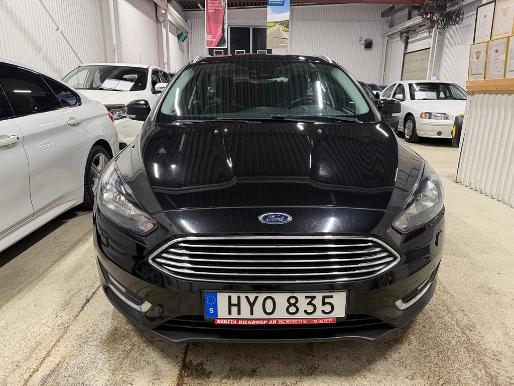 Ford Focus Kombi 1.0 EcoBoost Titanium Euro 6 Ny kamrem