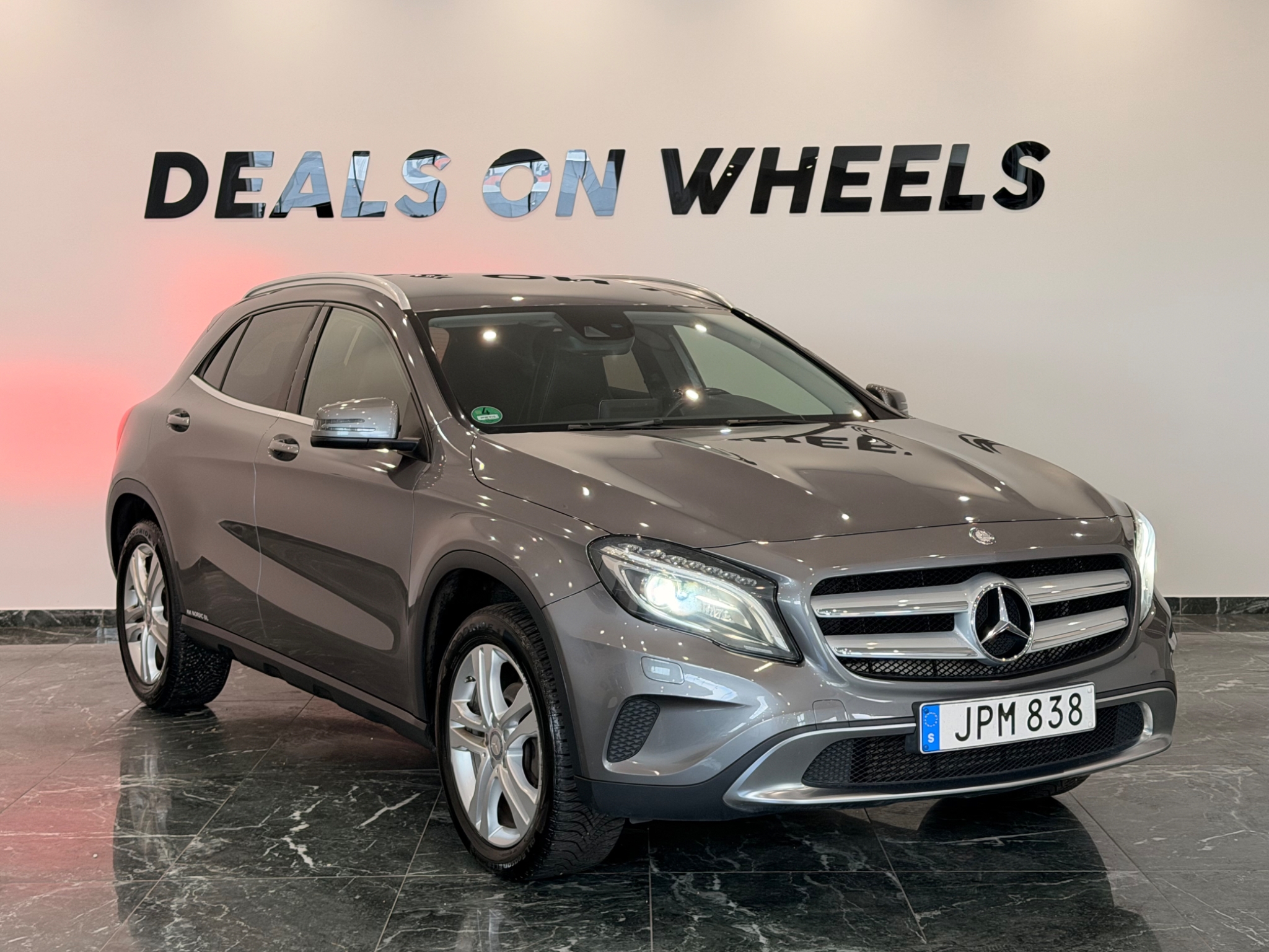 Mercedes-Benz GLA 200 7G-DCT Urban Line 2016, kuva 3/44
