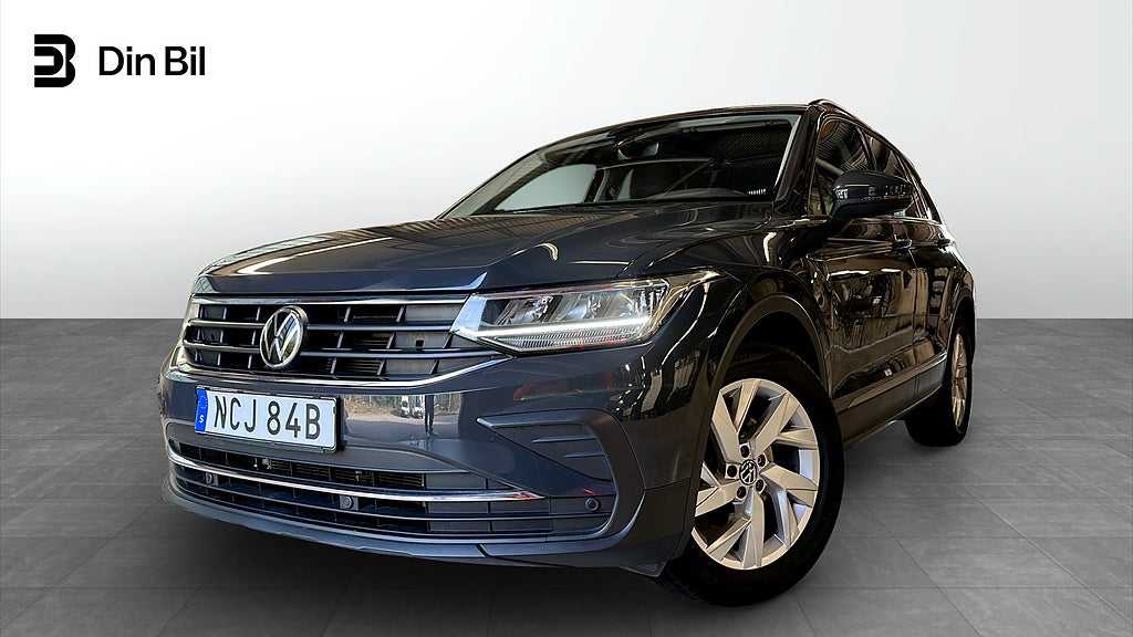 Volkswagen Tiguan 1.5 TSI 150hk Värmare/Drag/Panorama
