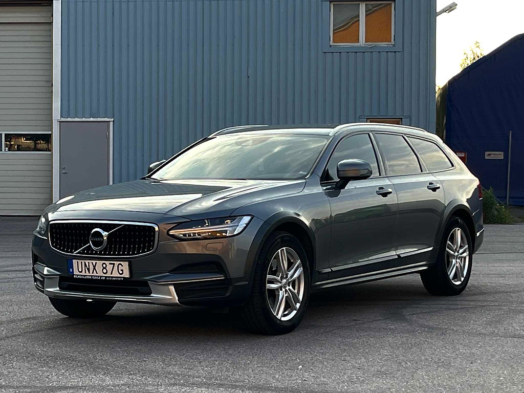 Volvo V90 Cross Country D4 AWD Geartronic Momentum 2 ÄGARE