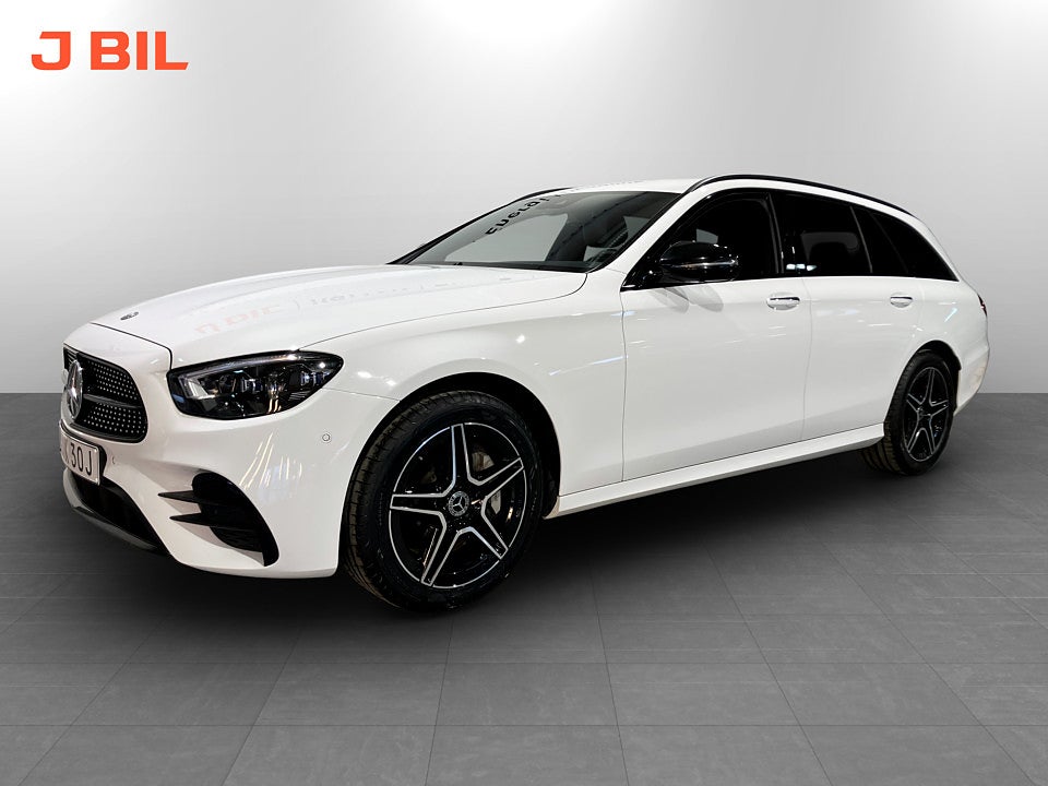 Mercedes-Benz E300 de 4MATIC AMG Line PHEV 306hk Aut B-KAMERA DRAG CARPLAY