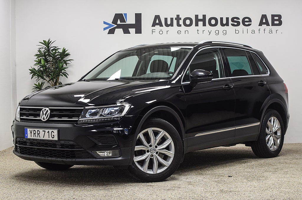 Volkswagen Tiguan 2.0 TSI 4M Värmare Drag Cockpit Backkamera Garanti