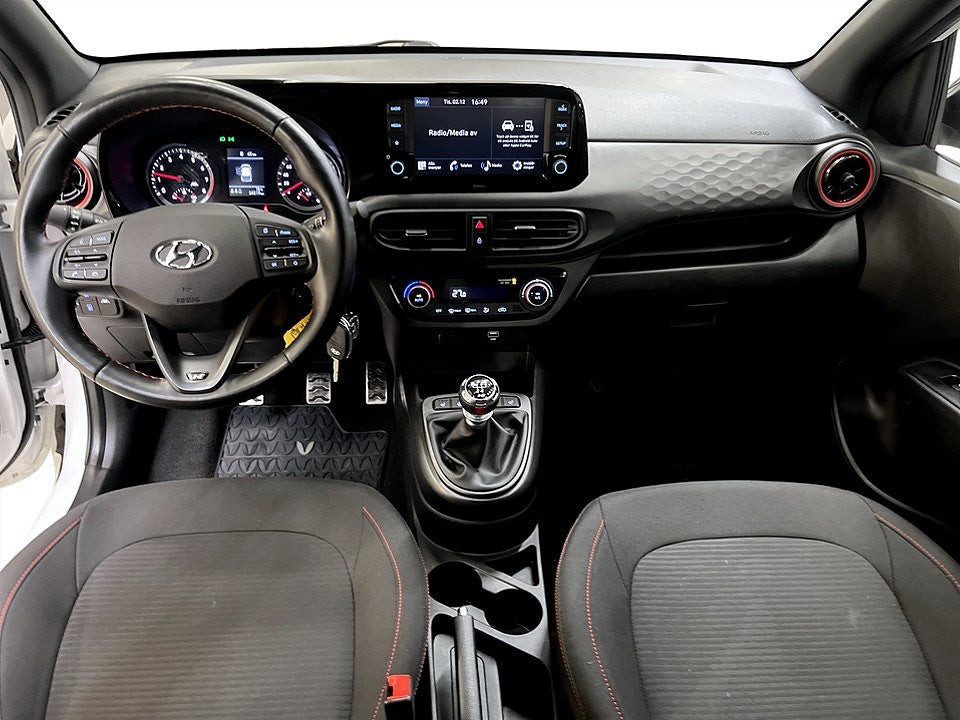 Bild på Hyundai i10 N-Line 1,0 T-GDI 100hk - B-KAMERA, RATTVÄRME