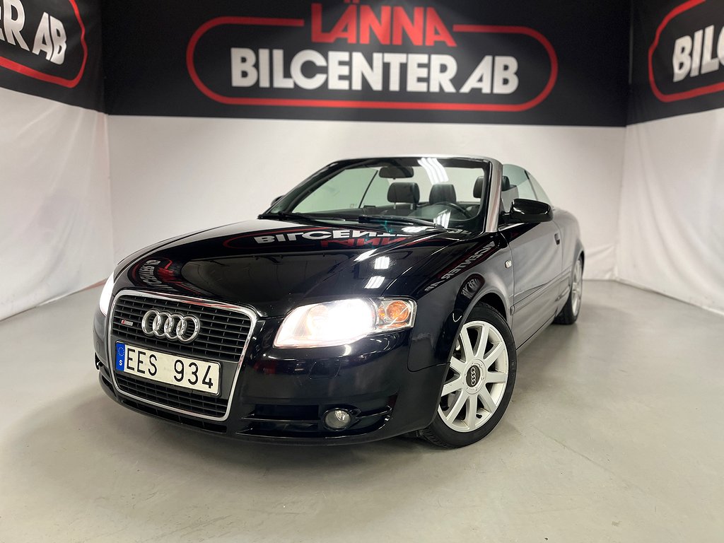 Audi A4 Cabriolet 1.8 T S-Line Halvskinn Kamrem bytt SoV