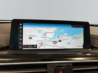 BMW 320 i Sedan Sport line Värmare Kamkedja P-sens S&V-däck